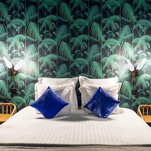 1er Etage Sopi-montmartre 3* Parijs